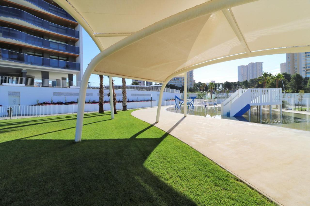 Sunset Waves 18-35 Poniente Beach Resort Benidorm Esterno foto