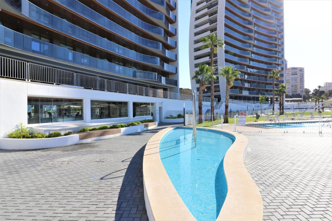 Sunset Waves 18-35 Poniente Beach Resort Benidorm Esterno foto