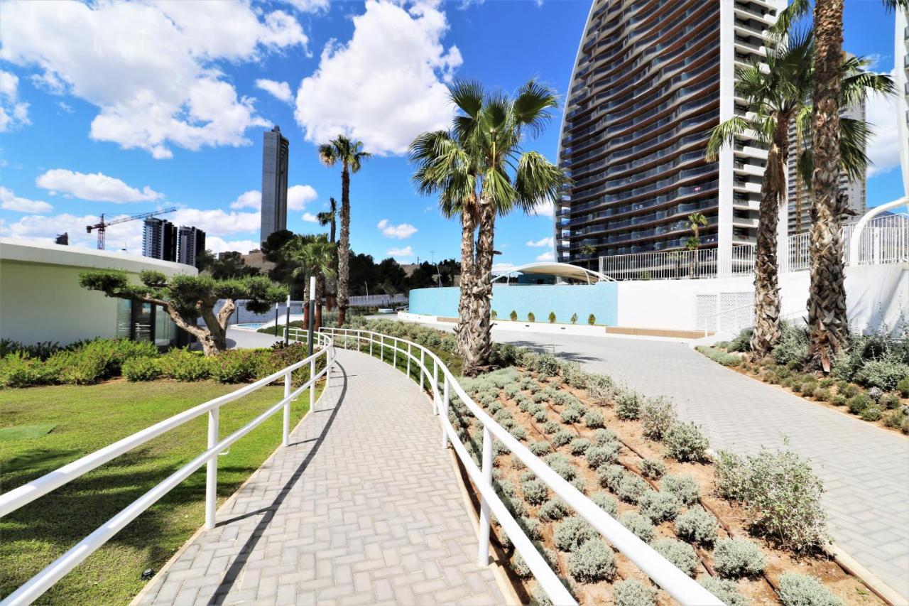 Sunset Waves 18-35 Poniente Beach Resort Benidorm Esterno foto