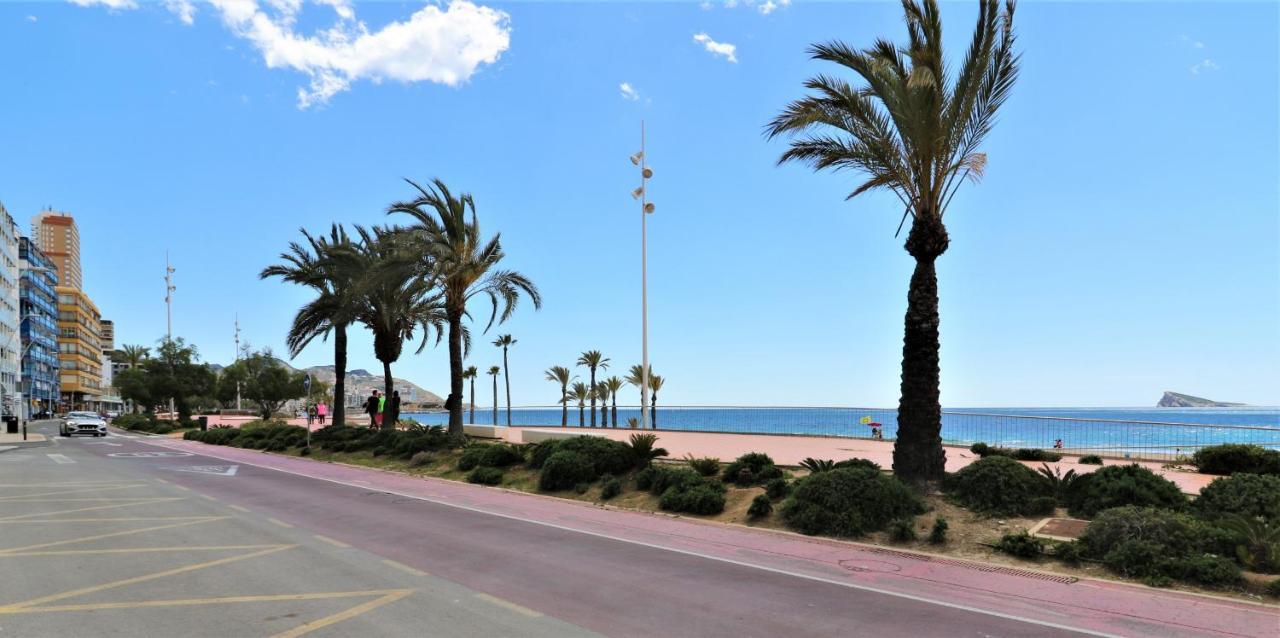 Sunset Waves 18-35 Poniente Beach Resort Benidorm Esterno foto