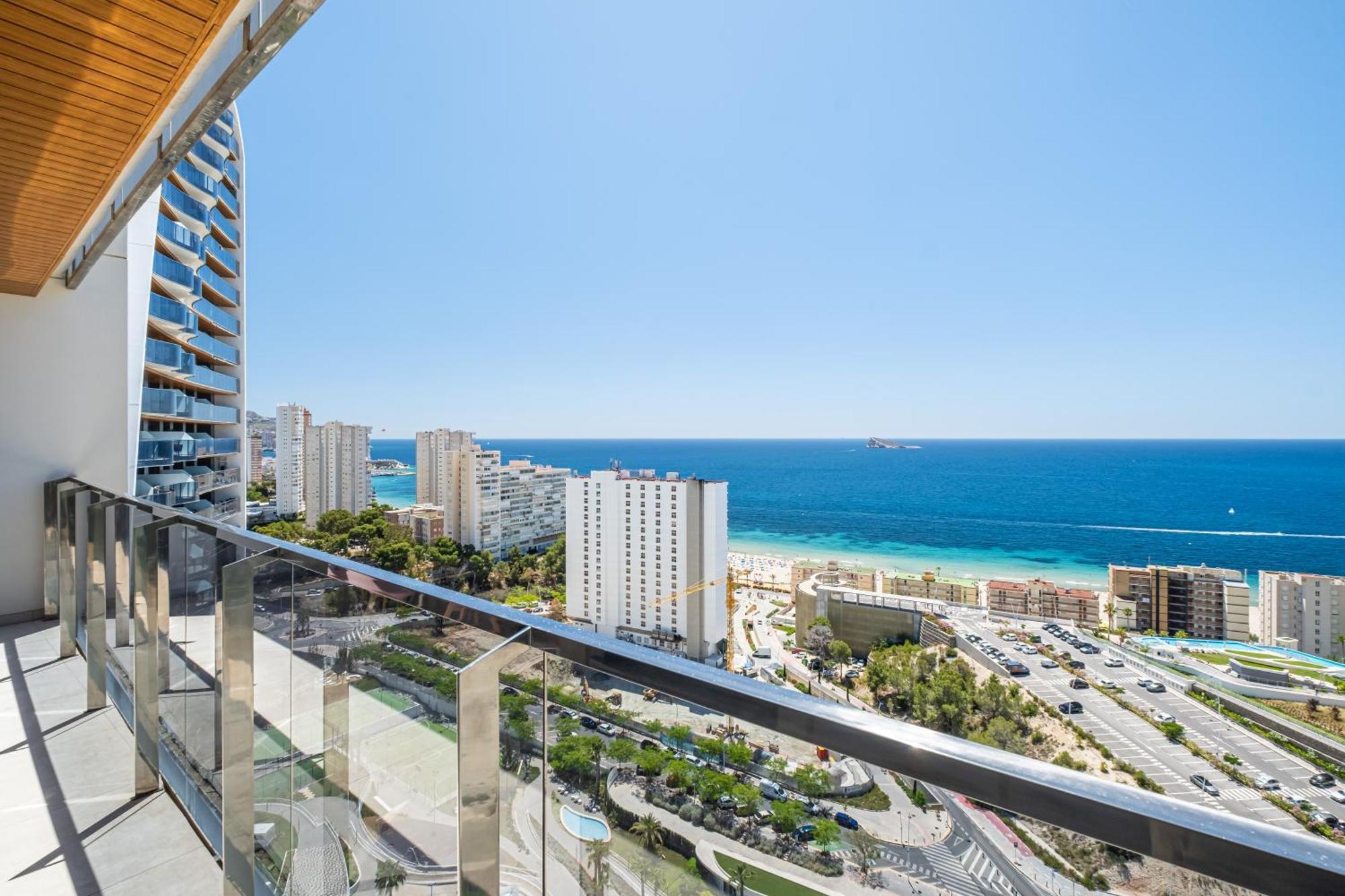 Sunset Waves 18-35 Poniente Beach Resort Benidorm Esterno foto